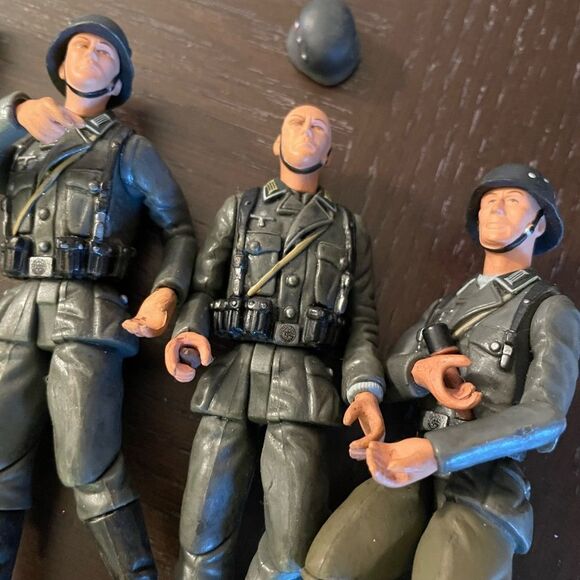 21st Century Ultimate Toy Soldiers Lot German Soldiers lot of 9 - Picture 7 of 12